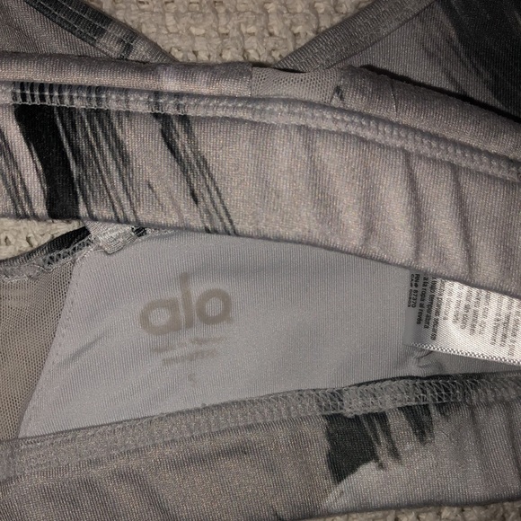 Alo yoga active Sports bra - Picture 3 of 3
